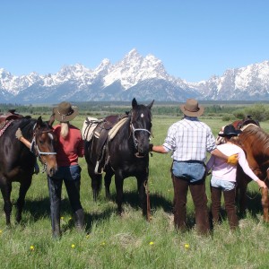 moose-head-ranch-teton-views-horseback-riding